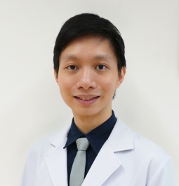 อ.นพ.ณัฐวัฒน์ อัศววรฤทธิ์