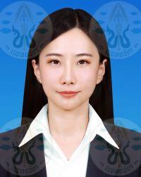 อ.พญ.ลภากร ฉัตรพัฒน์